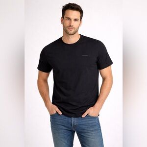 TAHARI Men's Classic Black Tee